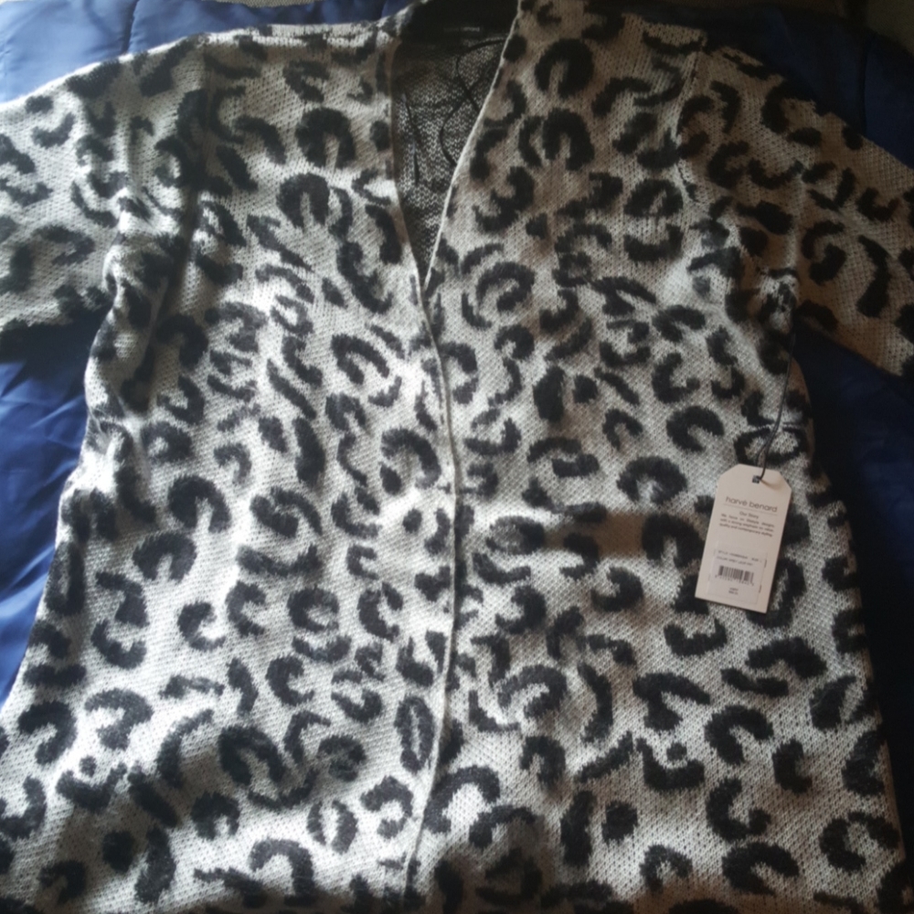 Harvé benard sweater